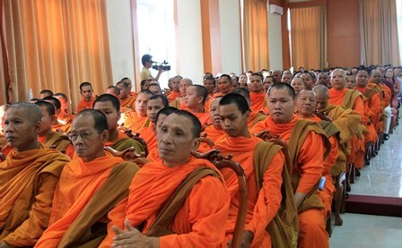 Có hơn 500 đại biểu về dự buổi họp mặt Tết Chôl Chnăm Thmây 2016