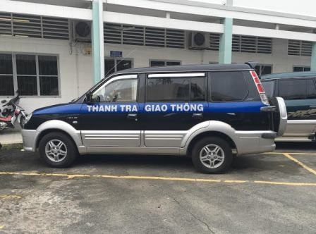 Vụ nhận tiền tỷ "bảo kê": Điều chuyển nhiều lãnh đạo thanh tra giao thông - 1 Nhiều thanh tra Giao thông bị điều chuyển công tác sau khi xảy ra vụ án bảo kê cho các nhà xe và nhận hối hộ khoảng 3,5 tỷ đồng.