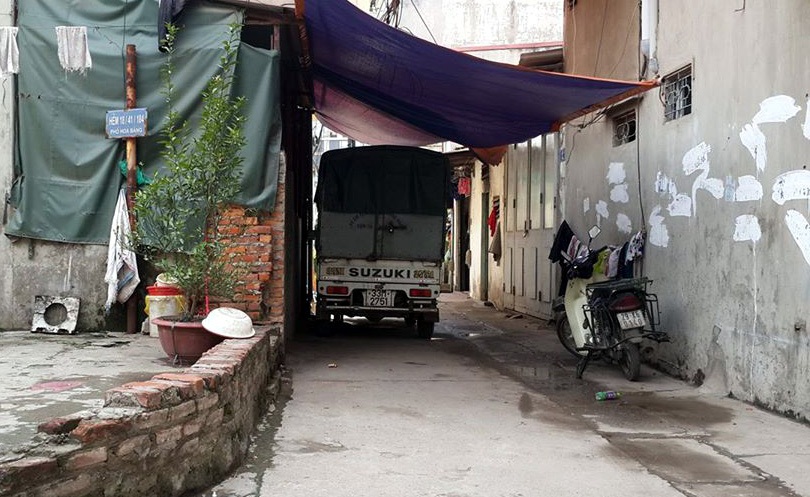 Hà Nội: Nam thanh niên bị đâm chết trong hẻm cụt - 1 Hẻm cụt nơi Nguyễn Văn Hiếu bị truy sát.