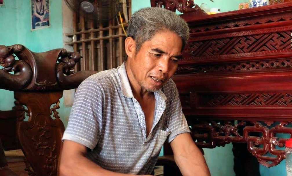 Vụ thuê người chặt chân, tay: “Nạn nhân” từng bị kết án môi giới mại dâm - 2 Ông Nguyễn Văn Ngọt buồn rầu khi biết chuyện của con dâu.