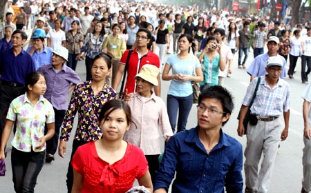Hà Nội phân luồng giao thông thí điểm không gian đi bộ - 2 Hà Nội tổ chức thí điểm “Không gian đi bộ khu vực Hồ Hoàn Kiếm và phụ cận”.