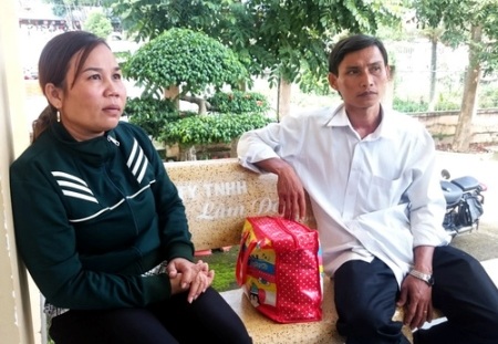 Tòa trả hồ sơ để giám định tâm thần cho Hào Anh - 2
Bà Phạm Thị Thoa, mẹ Hào Anh cho rằng con mình bị bệnh tâm thần