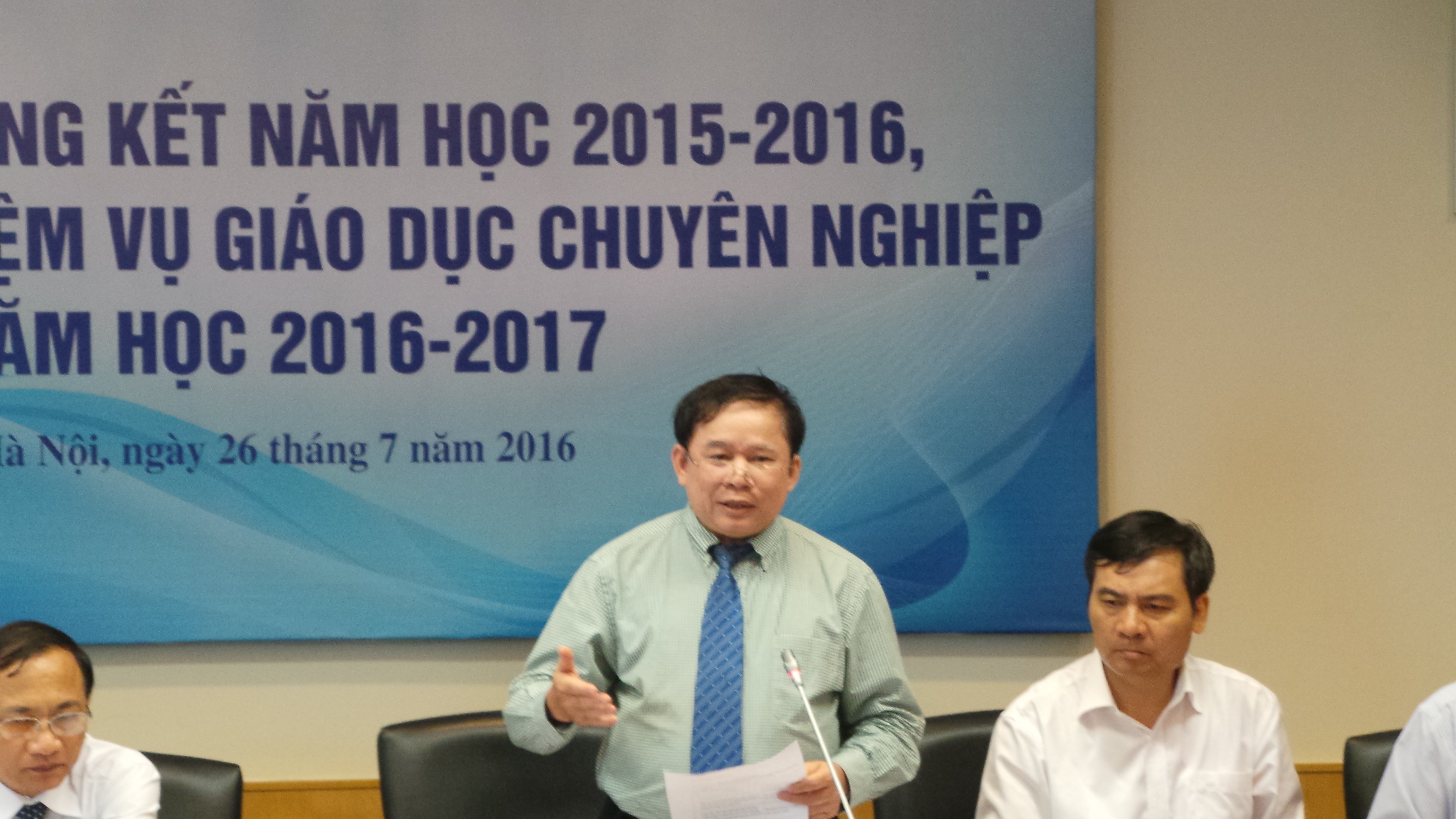 Thứ trưởng Bộ GD&ĐT Bùi Văn Ga tại Hội nghị