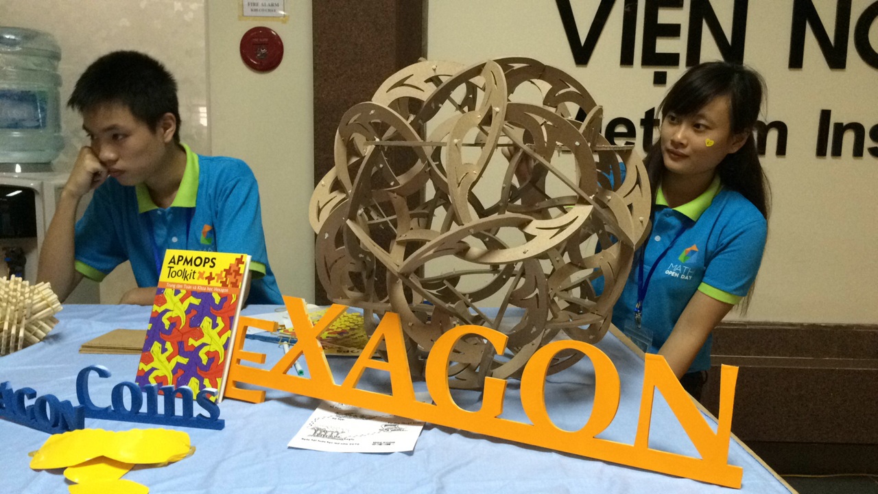 Triển lãm tương tác Hexagon