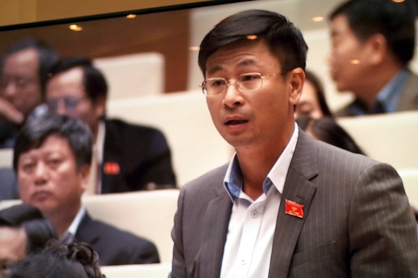 Trang mạng sống ký sinh, gặt hái những gì ngon ngọt nhất của báo chí - 2 Theo đại biểu Nguyễn Phi Thường nhiều trang mạng đang làm giả nhưng ăn thật