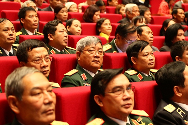 Phiên họp trù bị Đại hội Thi đua yêu nước toàn quốc lần thứ IX diễn ra trong sáng nay