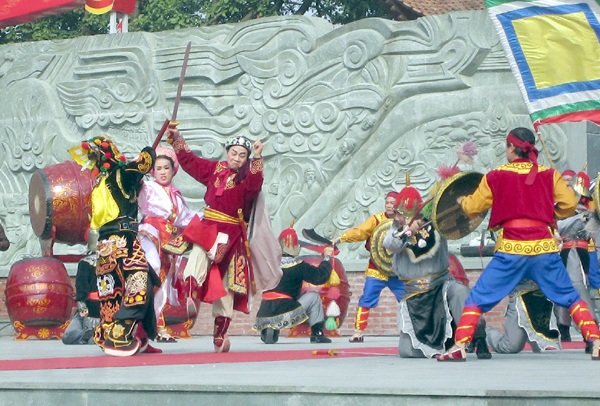 Vua Quang Trung - Nguyễn Huệ cùng nhân dân đánh tan giặc ngoại xâm