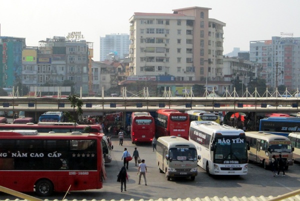 Sau kỳ nghỉ Tết, các bến xe cũng bắt đầu đông hơn nhiều so với ngày thường.