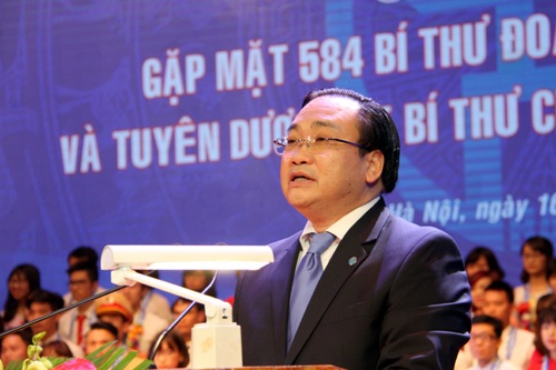 Bí thư Thành ủy Hà Nội Hoàng Trung Hải tiếp lửa cho 584 bí thư đoàn