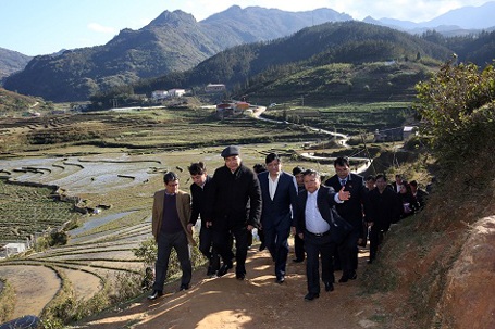 Chiều 28/1/2016, Phó Thủ tướng Nguyễn Xuân Phúc, Trưởng ban Chỉ đạo Tây Bắc cùng đoàn công tác của Chính phủ đã tới thị sát tình hình, kiểm tra công tác khắc phục hậu quả đợt rét đậm, rét hại tại huyện Sa Pa, tỉnh Lào Cai.