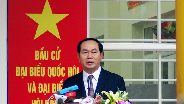 "Cuộc bầu cử sau 30 năm đổi mới đặc biệt quan trọng" - 1 Chủ tịch nước Trần Đại Quang phát biểu tại khu vực bầu cử số 8, phường Nhân Chính, Thanh Xuân, Hà Nội