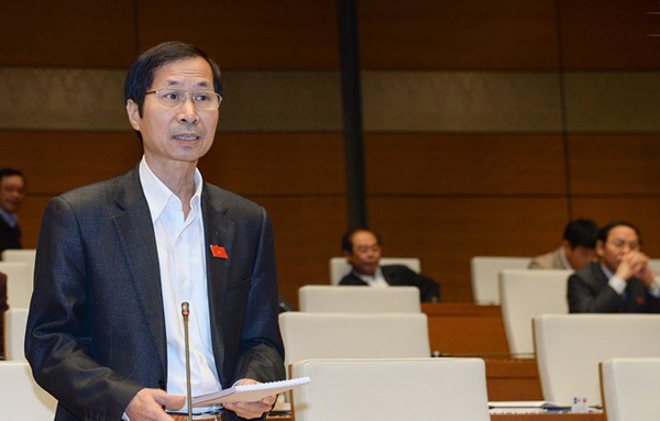 Đại biểu Bùi Văn Phương phản ánh tình trạng bán không từ thứ gì