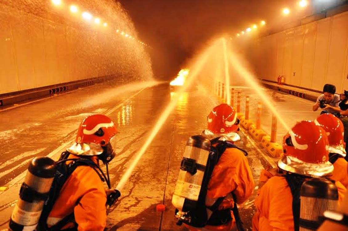 Chuyện gì xảy ra trong 30 phút hầm vượt sông Sài Gòn đóng cửa? - 7