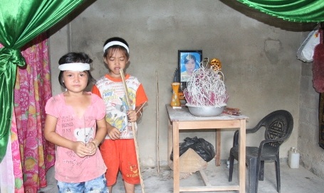 Những đứa con của anh Cẩn rồi sẽ đi về đâu khi mà sự sống của anh là rất mong manh