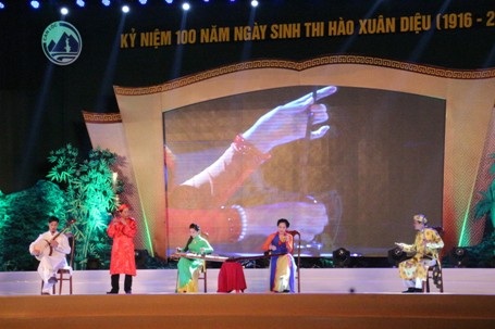 Long trọng Kỷ niệm 100 năm ngày sinh thi hào Xuân Diệu - 13