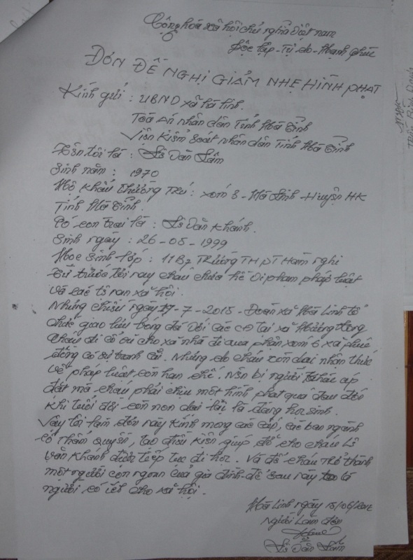 Vụ học sinh bị kết tội “Cướp tài sản”: Không đủ căn cứ quy kết bị cáo phạm tội! - Ảnh 2.