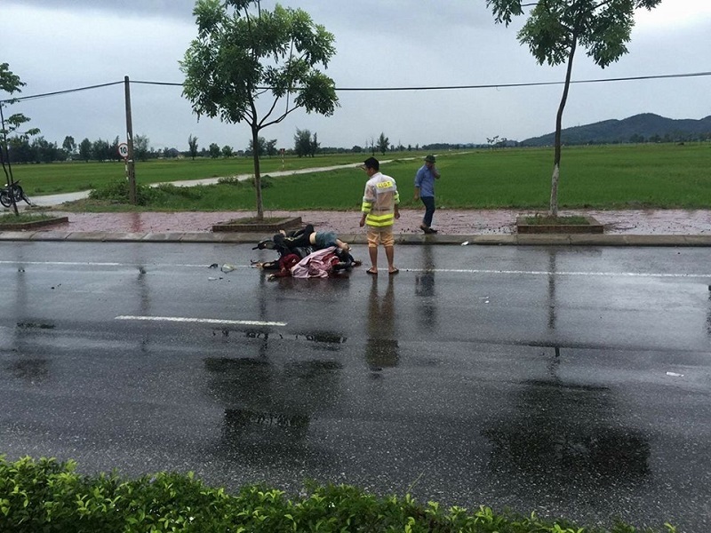 Phát hiện thi thể 2 cô gái biến dạng trên quốc lộ - 1 Hiện trường vụ việc