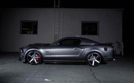 ford-mustang-12-ebf47 ford-mustang-12-ebf47