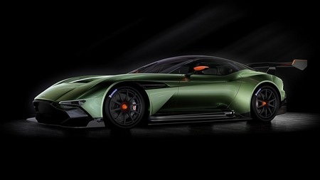 aston-martin-vulcan-1-1441438637569 aston-martin-vulcan-1-1441438637569