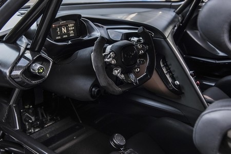 aston-martin-vulcan-19-1441438698096 aston-martin-vulcan-19-1441438698096