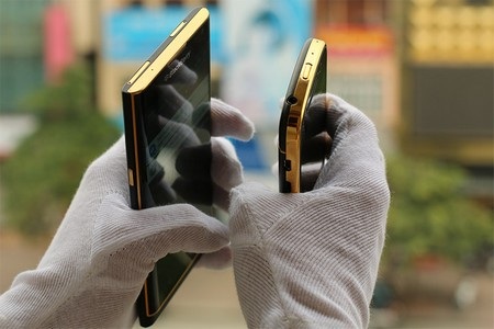 Cận cảnh BlackBerry Priv mạ vàng tại Việt Nam - 5 gold-priv-5-1448874279800