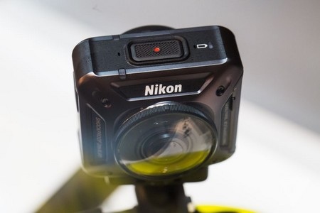Nikon giới thiệu camera hành trình 4K 360 độ và máy ảnh ISO 3.280.000 - 3 Nikon giới thiệu camera hành trình 4K 360 độ và máy ảnh ISO 3.280.000 - 3