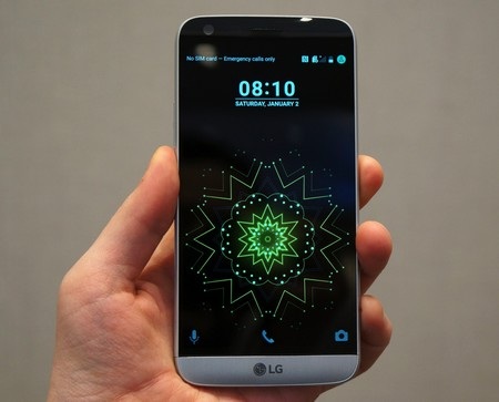 LG G5 thu nhỏ màn hình xuống còn 5,3-inch, với kích cỡ 5,4-inch của G4 và 5,5-inch của G3