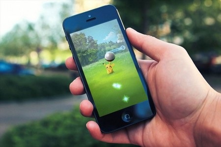 Tựa game “hot” bắt Pokemon trong thế giới thực chính thức ra mắt - 2 Một Pokemon xuất hiện trong game