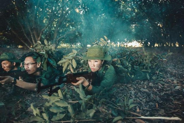 Bộ ảnh kỷ yếu đậm chất lính của học sinh Ninh Bình - 5 Bộ ảnh kỷ yếu đậm chất lính của học sinh Ninh Bình - 5