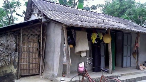 "Cháu không có bố, còn mẹ bị người ta giết rồi !..." - 4 "Cháu không có bố, còn mẹ bị người ta giết rồi !..." - 4