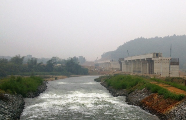 Hai học sinh lớp 5 chết đuối khi tắm kênh - 1 Kênh Bắc, đoạn chảy qua huyện Ngọc Lặc (Thanh Hóa)