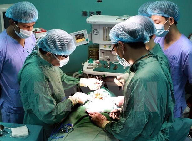 Vỡ ruột thừa, ngư dân được mổ ngay tại đảo Bạch Long Vĩ - 1
Một ca mổ cấp cứu (ảnh minh họa)