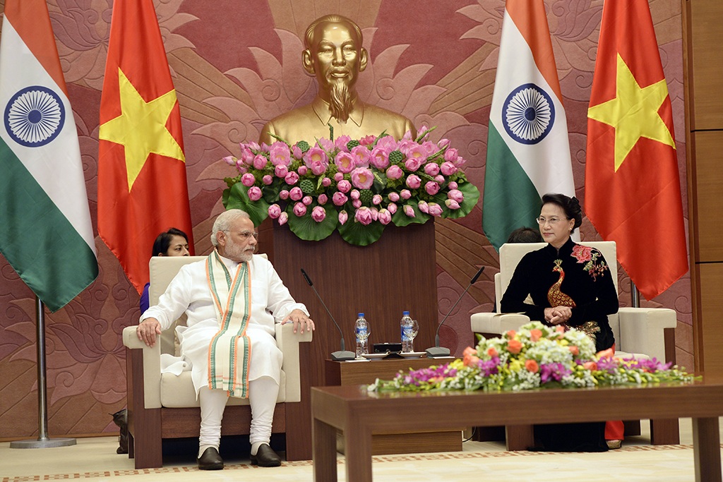 Một ngày làm việc bận rộn của Thủ tướng Ấn Độ tại Hà Nội - 11