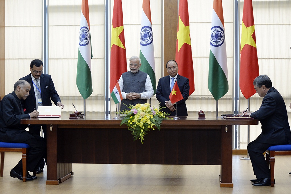 Nhiều thỏa thuận hợp tác được ký kết trong chuyến thăm của Thủ tướng Modi