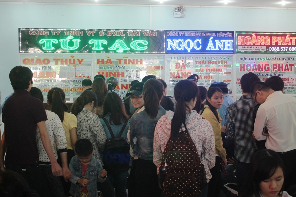 Bến xe Đà Nẵng đã bắt đầu bán vé xe Tết