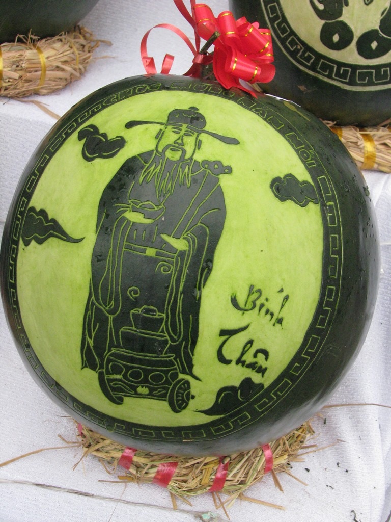 Đà Nẵng: Dưa hấu khắc chữ hút khách - 7