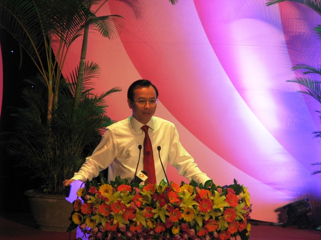 Bí thư Nguyễn Xuân Anh phát biểu tại hội nghị 