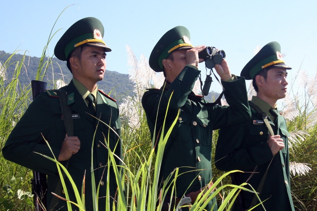 Quan sát, quản lý chủ quyền biên giới của tác giả Nhân Mùi 