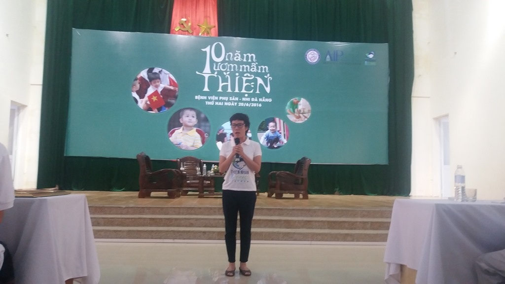 Hành trình 10 năm của "chú lính chì" Thiện Nhân - 2 Chị Trần Mai Anh xúc động chia sẻ hành trình 10 năm ươm mầm Thiện
