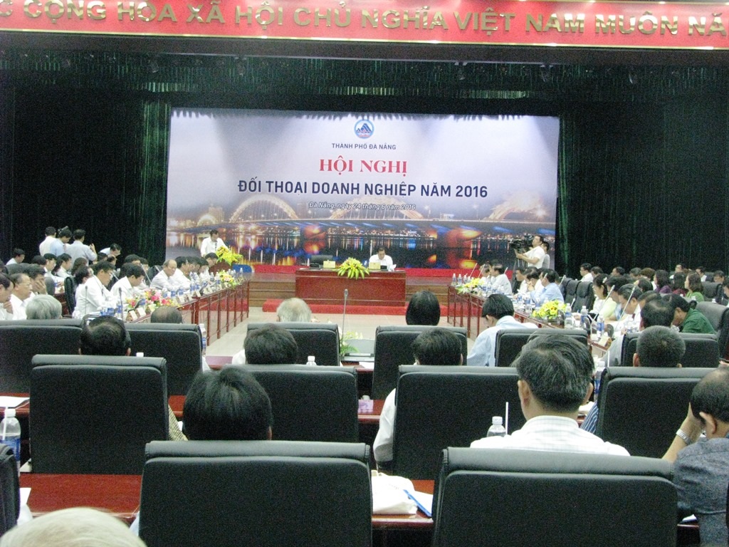 
Toàn cảnh buổi đối thoại
