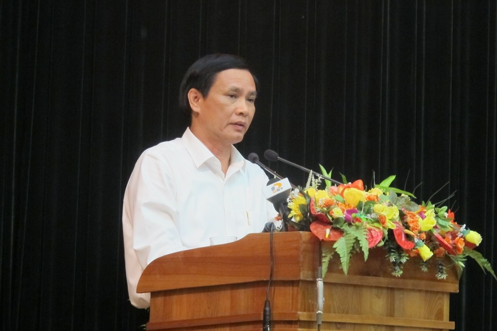 Phó Chủ tịch UBND TP Đà Nẵng Trần Văn Miên phát biểu tại Hội nghị Thành ủy lần thứ 5