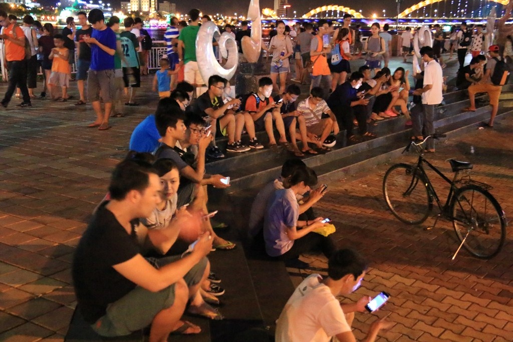 Giới trẻ Đà Nẵng chơi trò Pokemon Go