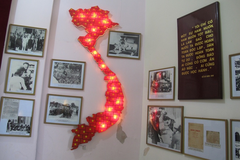 Những hình ảnh về Bác Hồ được trưng bày tại Bảo tàng