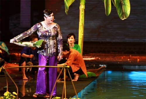 Nét diễn duyên của Gia Bảo cũng để lại ấn tượng cho khán giả.