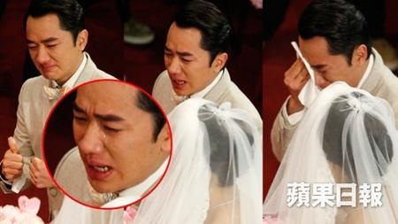 “Chú lùn” Vương Tổ Lam sẽ mua cả hòn đảo tặng vợ hoa hậu - 3 Vương Tổ Lam từng bật khóc nghẹn ngào trong ngày cưới