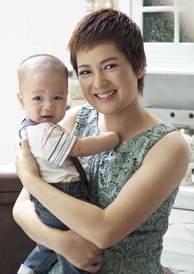 Nghi án những cặp đôi sao nữ Việt yêu nhau - 20 Thúy Vinh hiện tại đã làm mẹ và có cuộc sống gia đình riêng