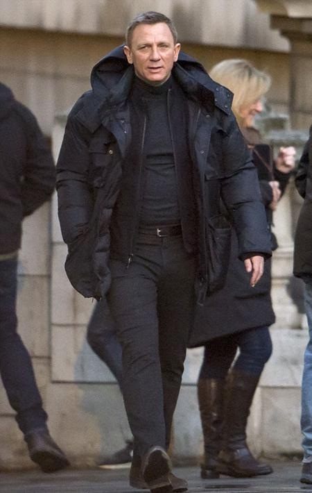 Daniel Craig thà “tự rạch cổ tay” còn hơn phải tiếp tục làm James Bond - 4 Daniel Craig muốn bắt đầu một cuộc sống mới sau vai diễn James Bond