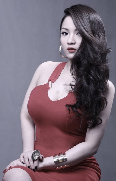 Những bóng hồng đi qua cuộc đời Ngô Quang Hải - 2 Những bóng hồng đi qua cuộc đời Ngô Quang Hải - 2