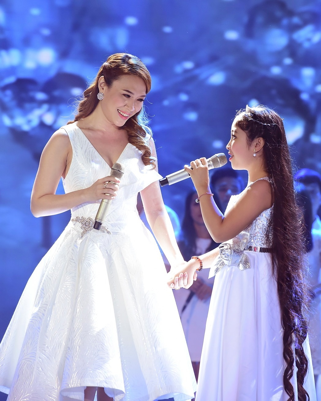 Top 10 mỹ nhân mặc đẹp nhất tuần - 5 Top 10 mỹ nhân mặc đẹp nhất tuần - 5