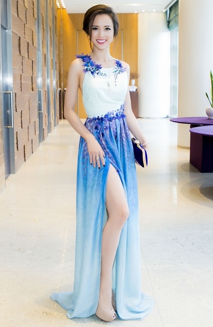 Top 10 mỹ nhân mặc đẹp nhất tuần - 4 Top 10 mỹ nhân mặc đẹp nhất tuần - 4